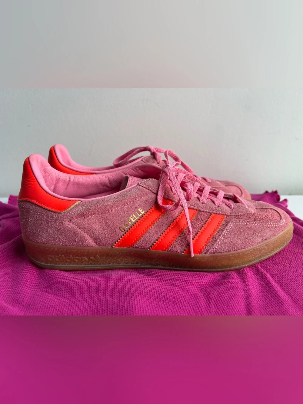 Adidas Gazelle Indoor Beam Pink Solar Red Gum Sole Sneakers Women’s 11